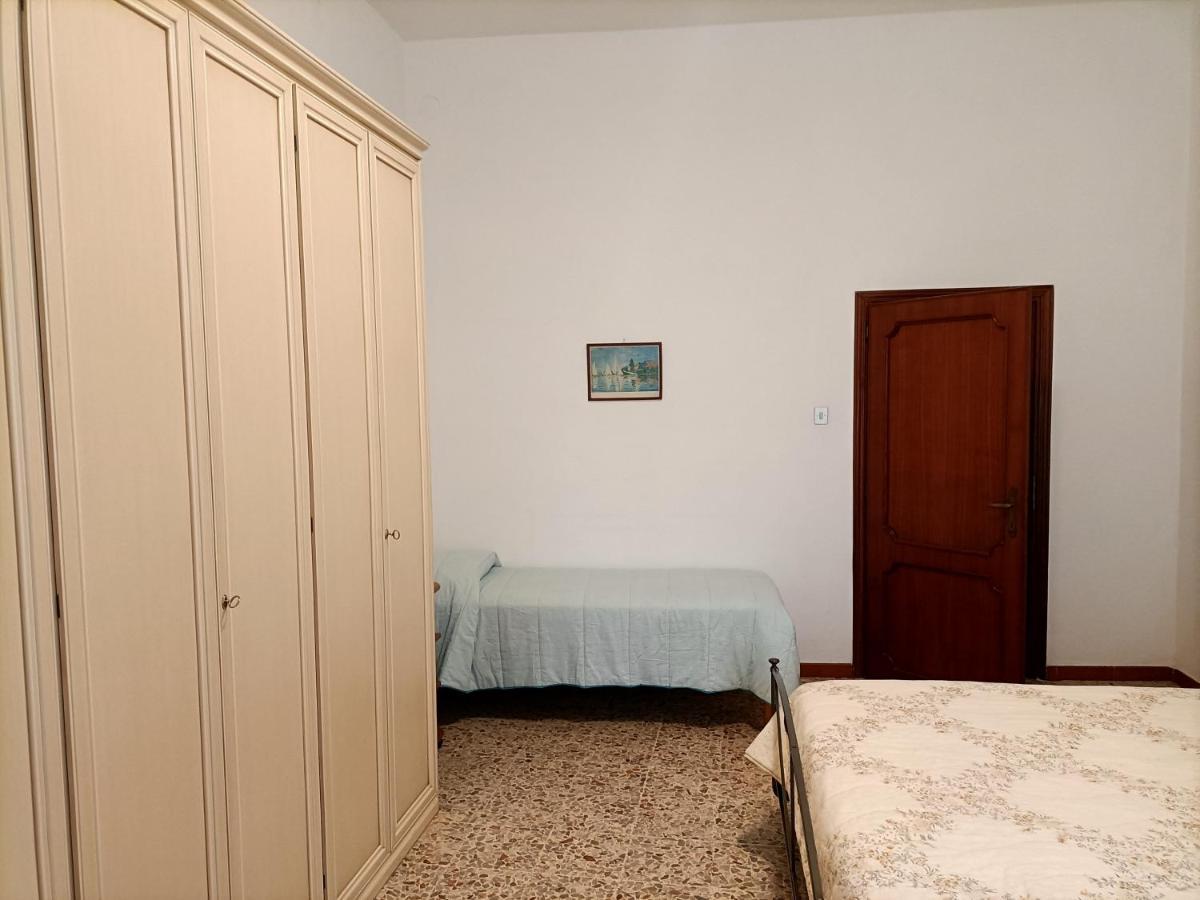 Antica Casa Ceccardi Livorno Exterior foto