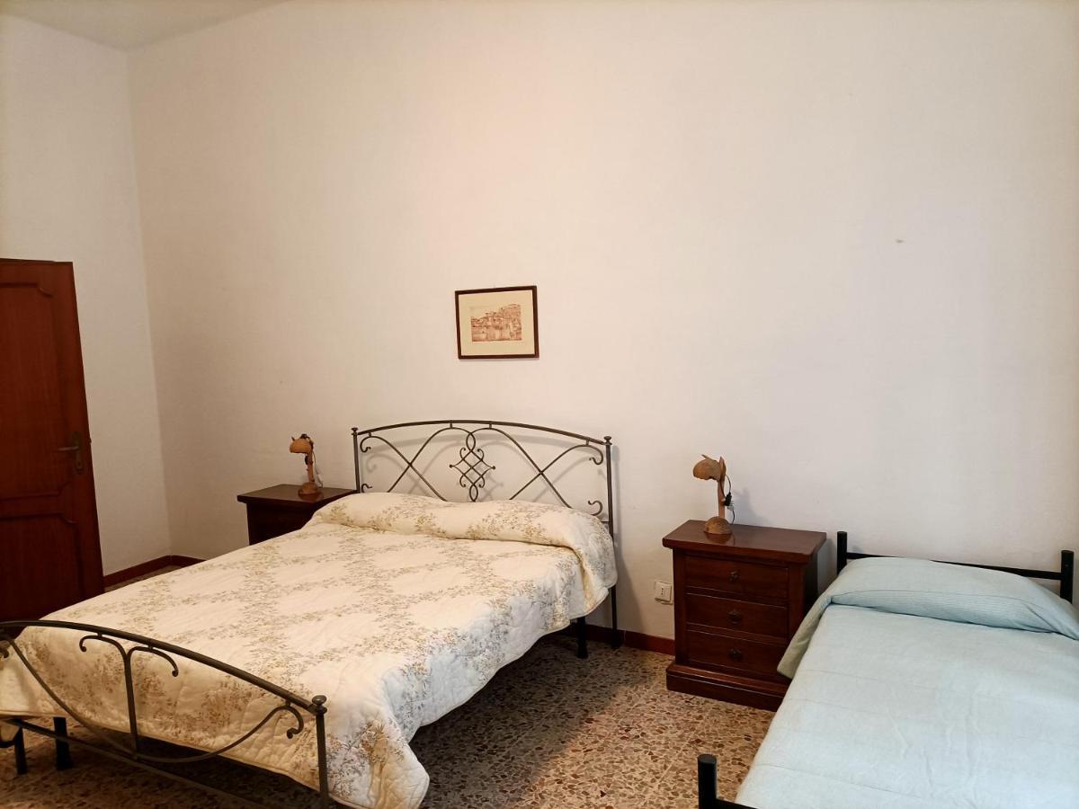Antica Casa Ceccardi Livorno Exterior foto