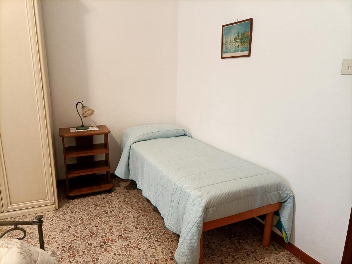 Antica Casa Ceccardi Livorno Exterior foto