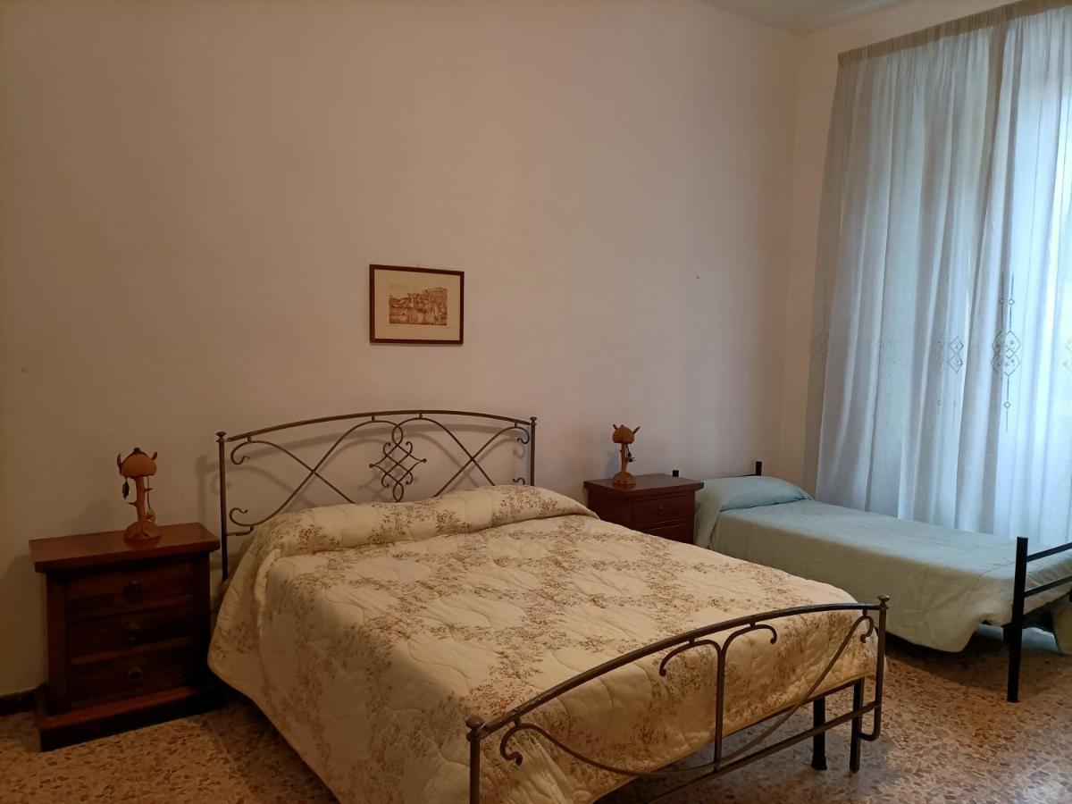 Antica Casa Ceccardi Livorno Exterior foto