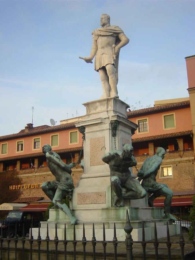 Antica Casa Ceccardi Livorno Exterior foto